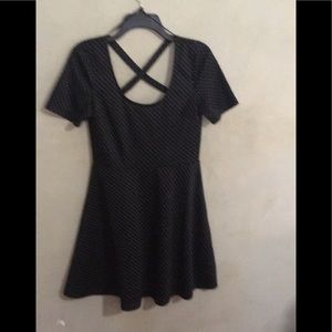 H&M Polka dots black dress. Never worn. Small